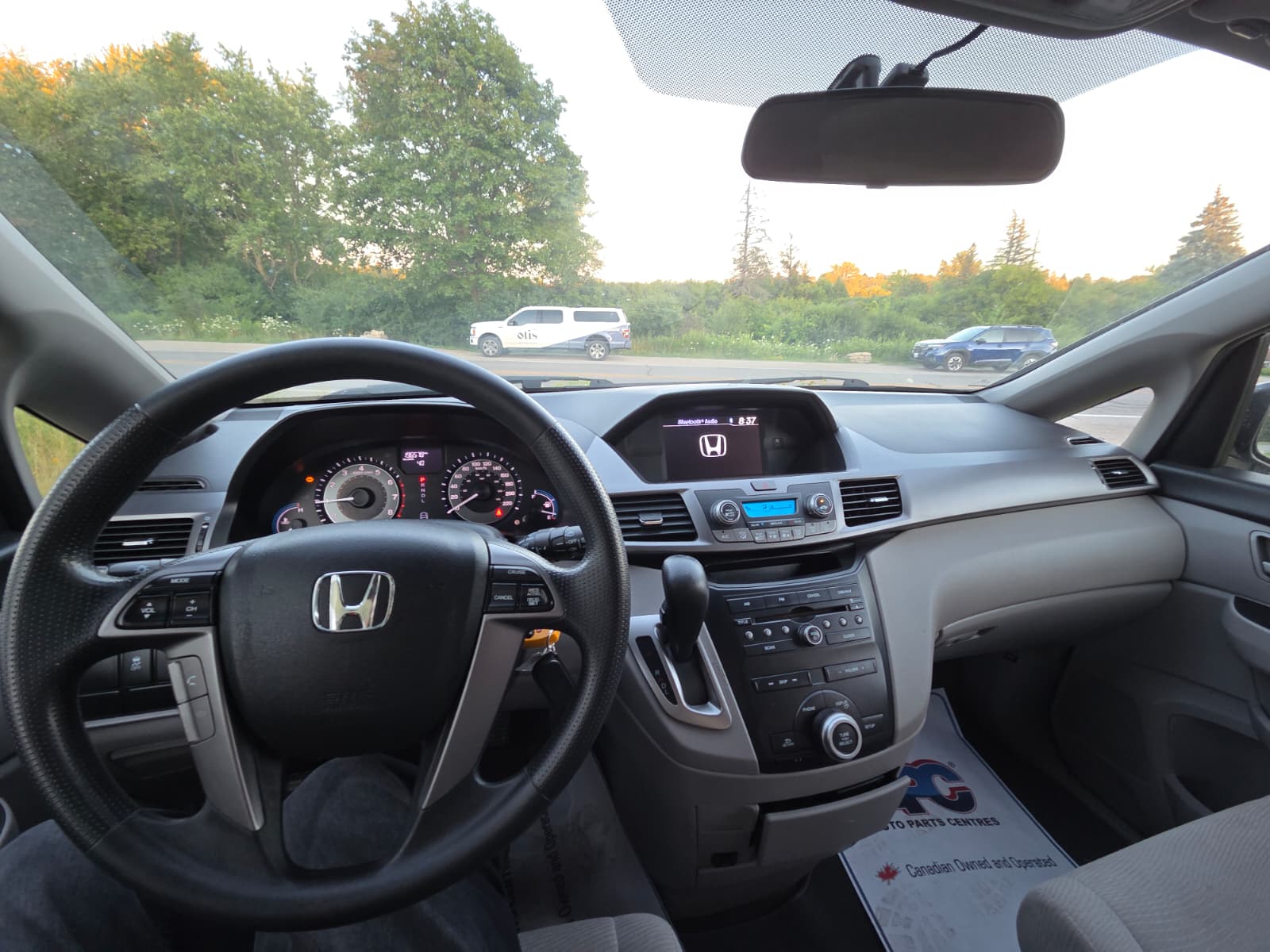 
								Honda Odyssey LX 2013 full									