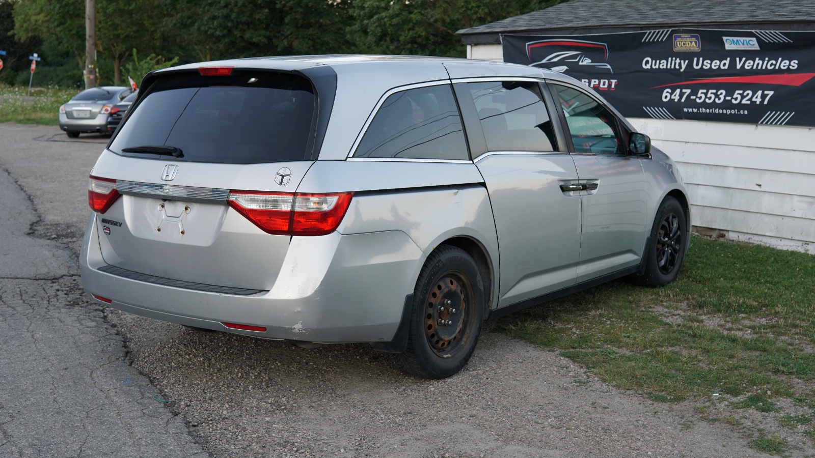 
								Honda Odyssey LX 2013 full									
