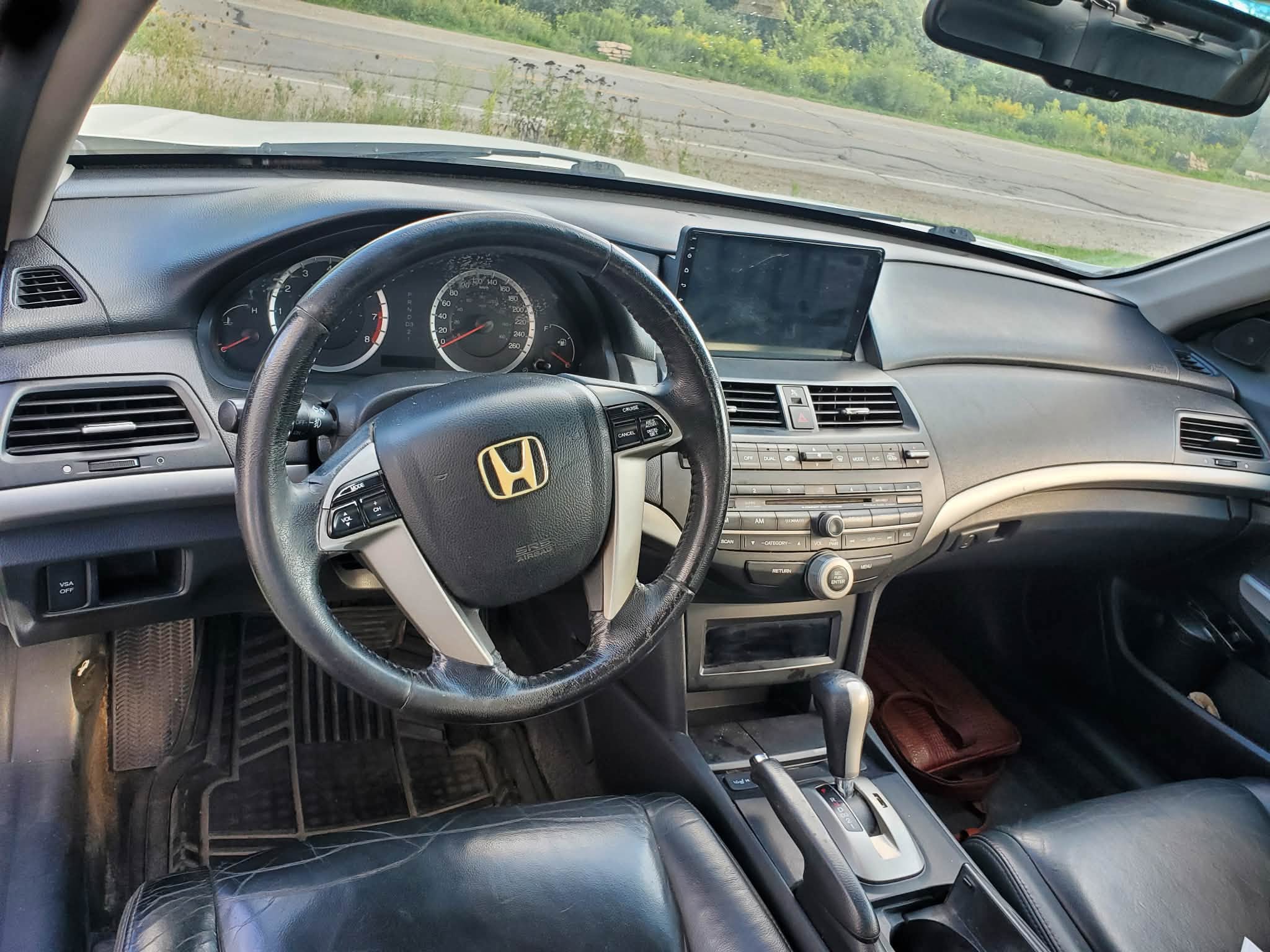 
								Honda Accord EXL 2009 full									